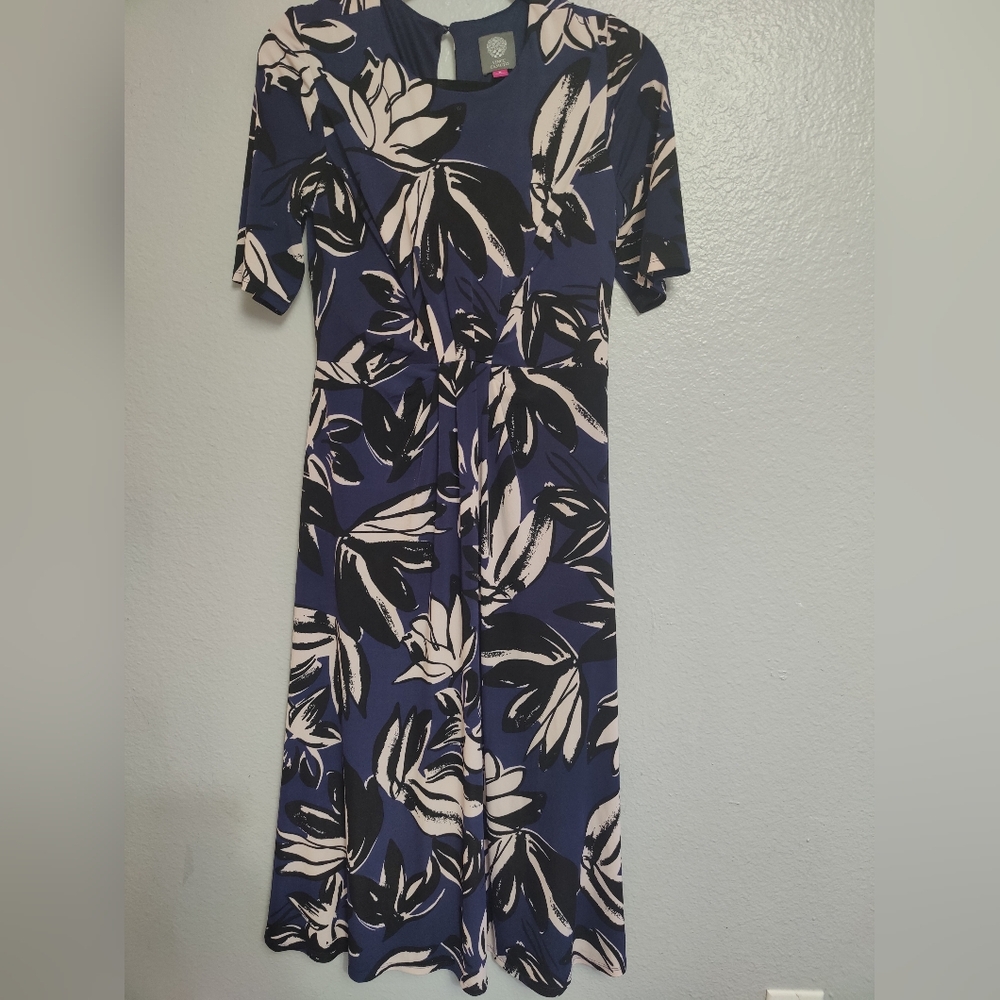 Vince Camuto women's Printed Ity Midi Dress w/Front Draping size 8 - Picture 2 of 12